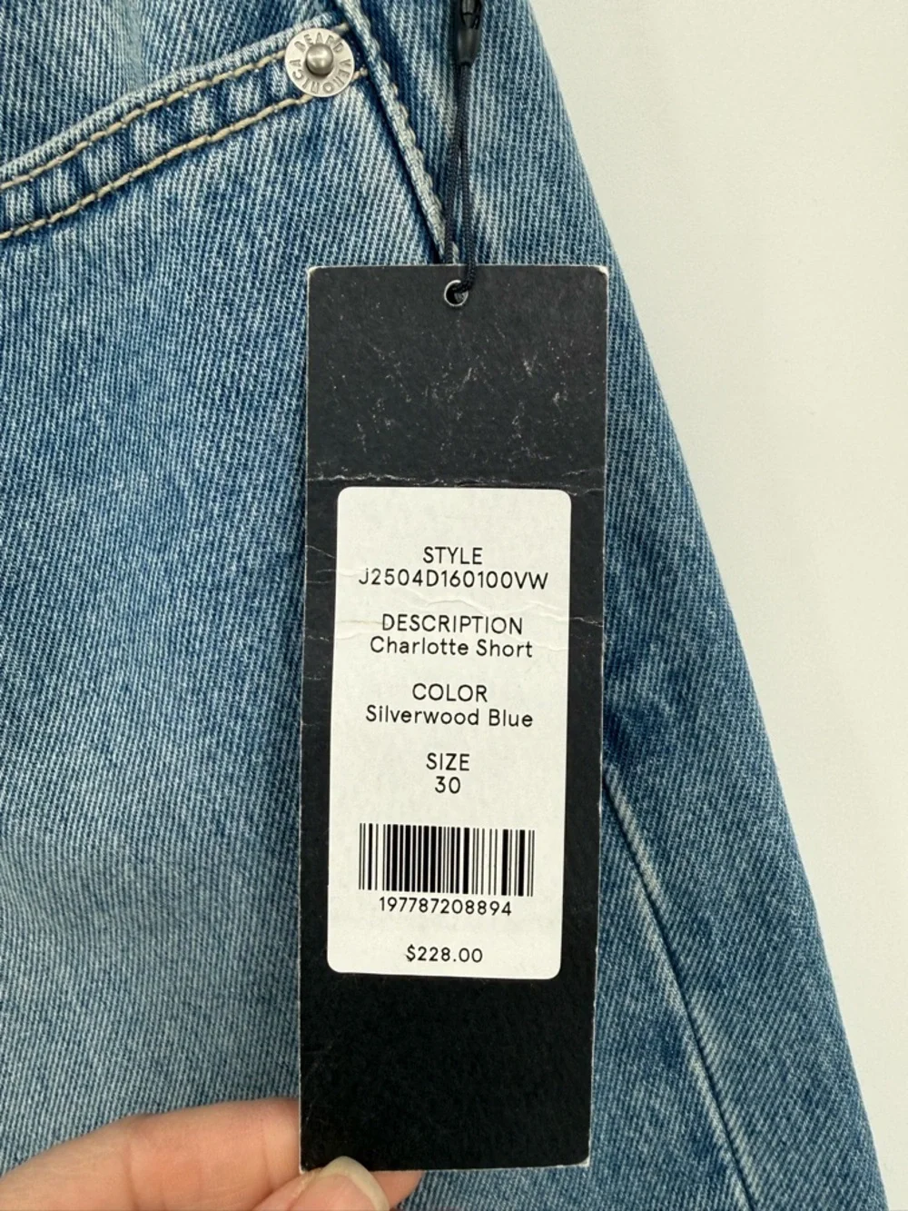 Veronica Beard Charlotte High Rise Denim Long Shorts in Silverwood Blue Size 30